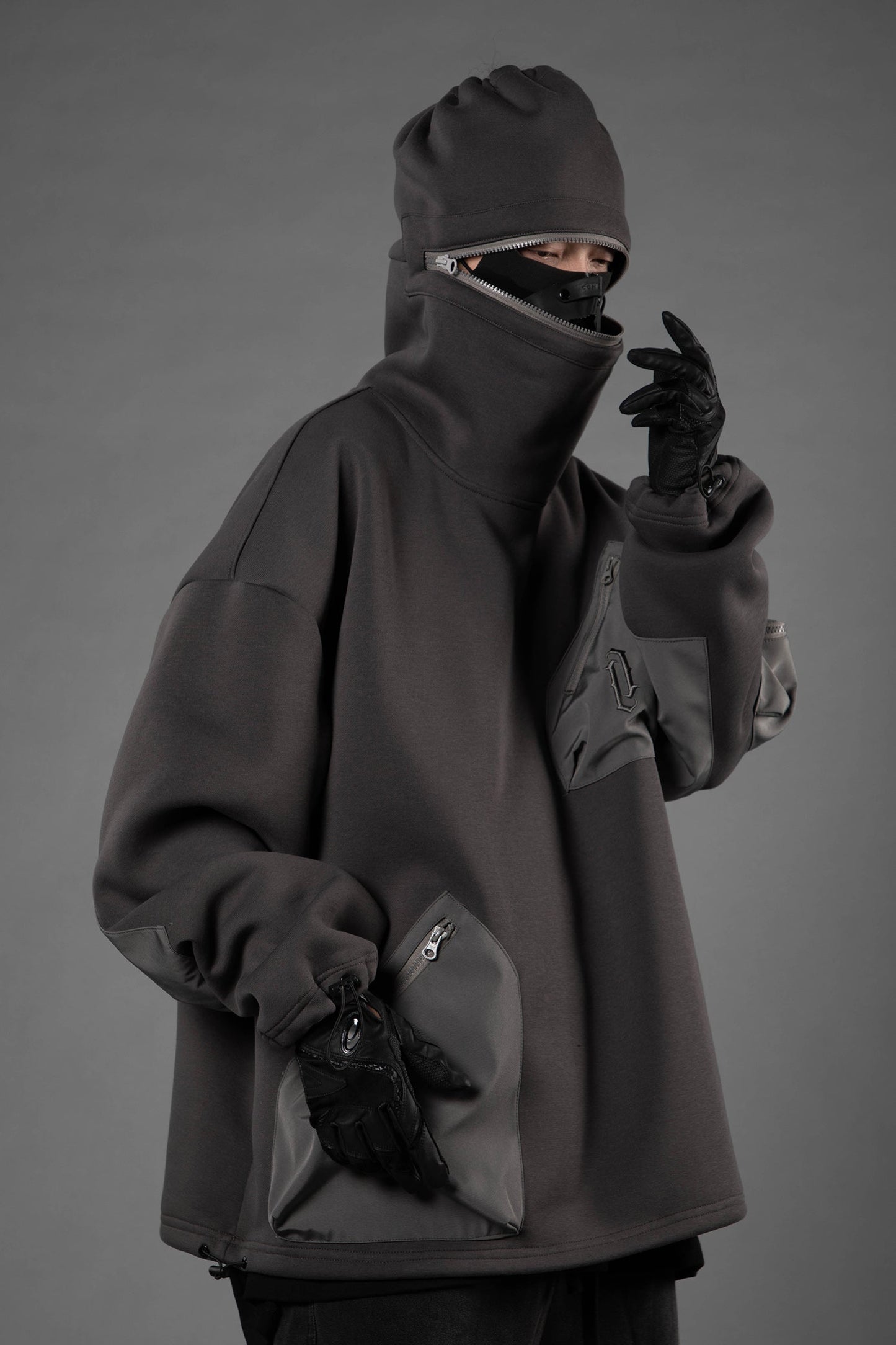 Sweat à capuche utilitaire gris HiH33