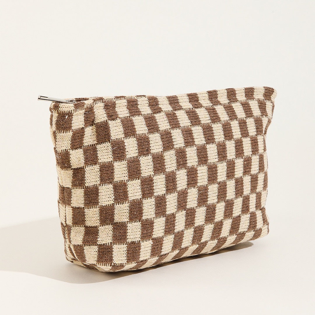 Large-capacity Yarn Checkerboard Makeup Bag