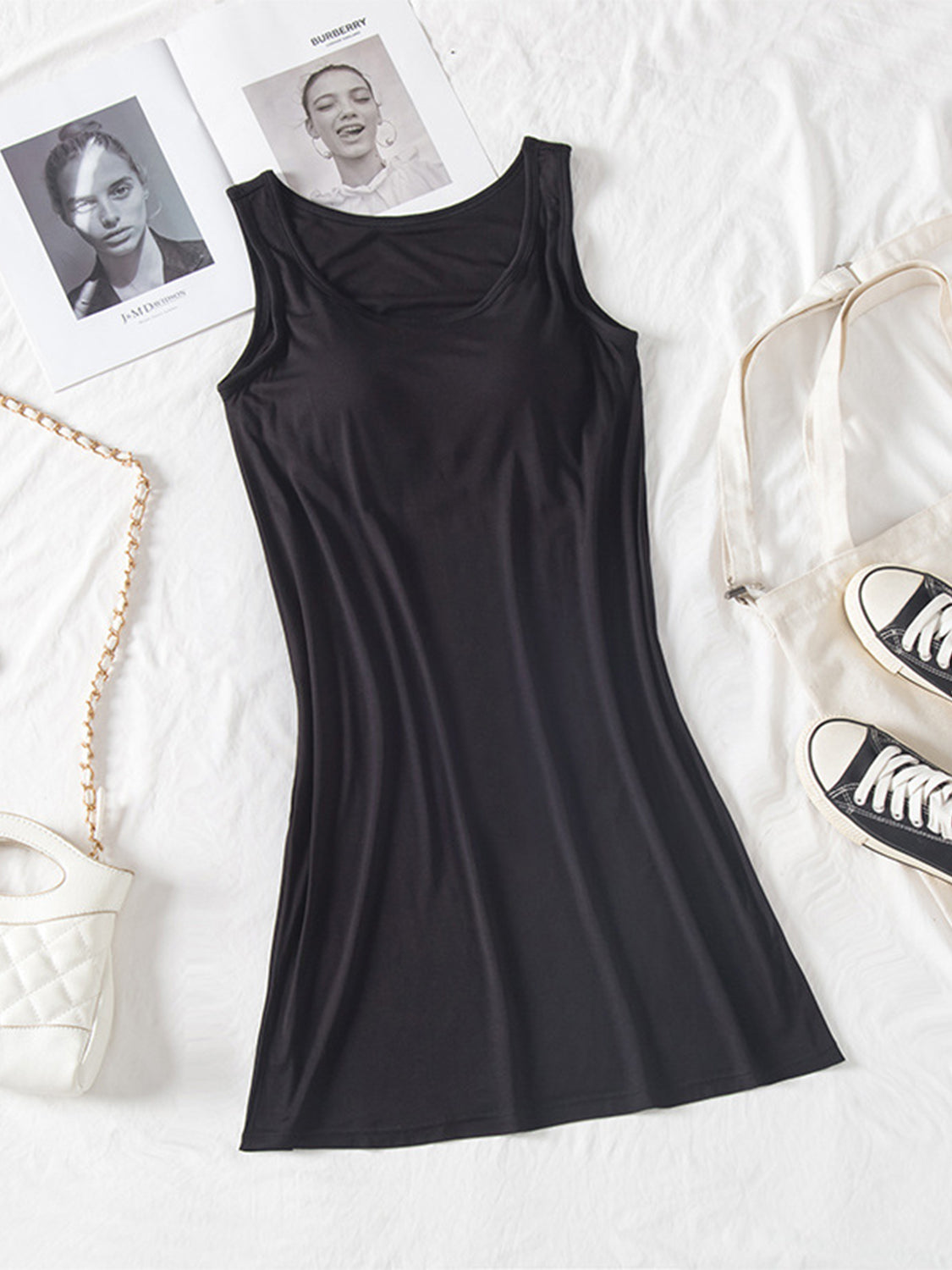 Classic Round Neck Wide Strap Mini Dress With Built-In Bra Comfortable Sleeveless Dress