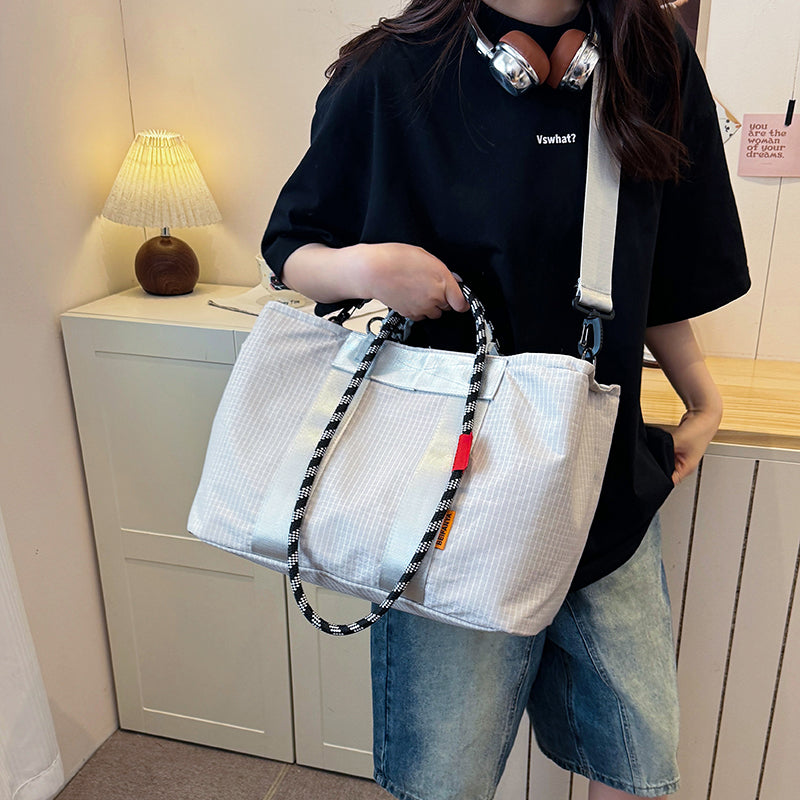 Grid Pattern Large Capacity Tote Bag