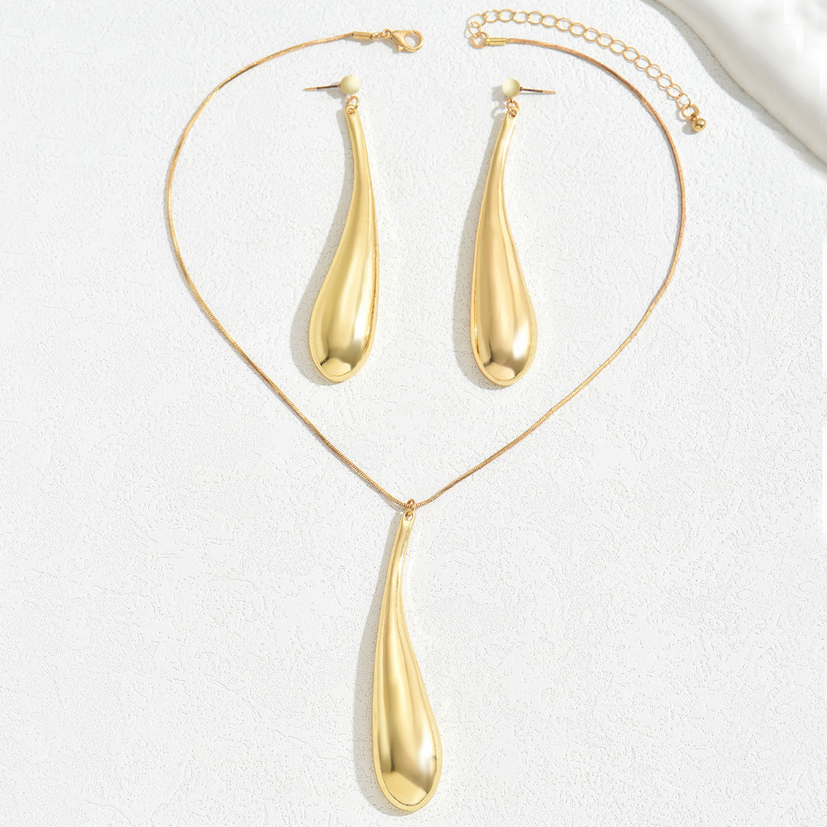 New Arrival Cross-border European American Women Jewelry Set, Niche Light Luxury Water Drop Design Drop Earrings & Matching Clavicle Necklace, Versatile Daily Neck Ear Ornaments For Ladies