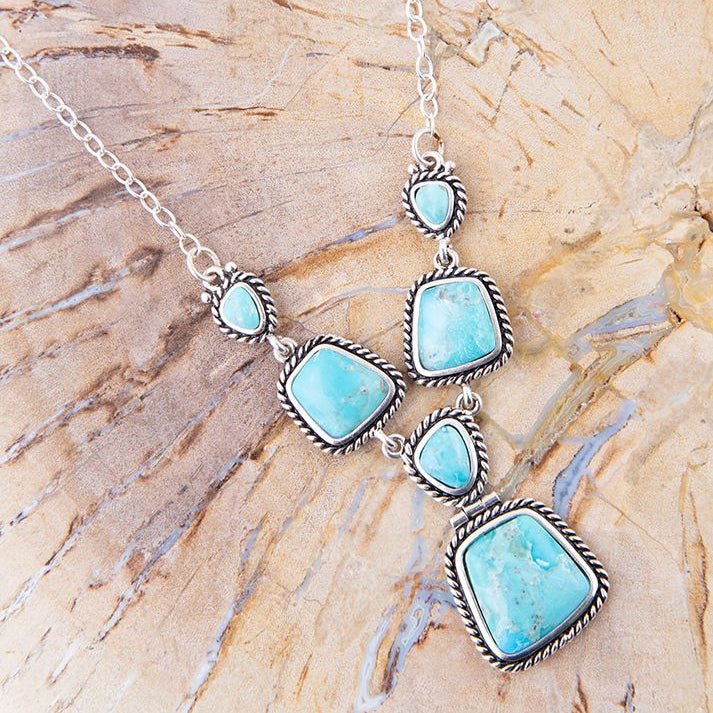 Collier en argent sterling avec turquoise bleue « Terre et Ciel »