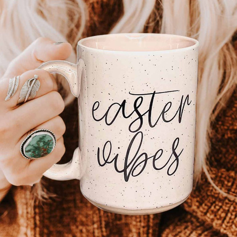 Ostern Frühling Keramik Kaffeetasse 473ml Pastellblau Rosa Großer Bräunlicher Sockel Geschenk