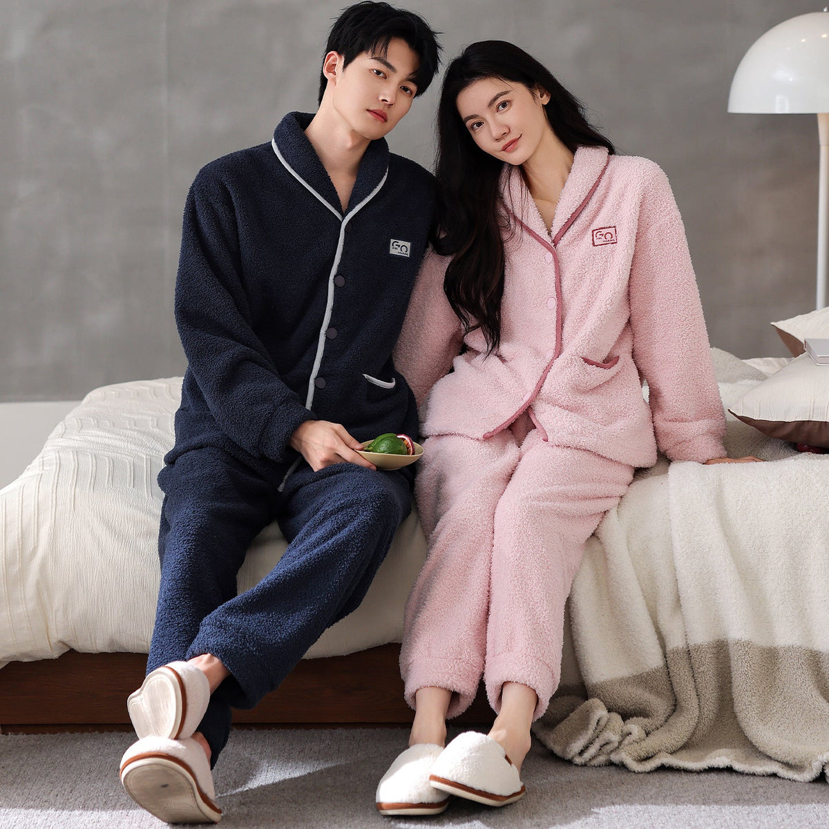 Flannel Thick Warm Long Sleeves Coral Fleece Couple Pajamas Suit