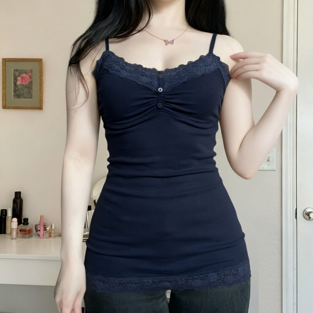 Lace-patchwork Buttoned Small V-neck Camisole