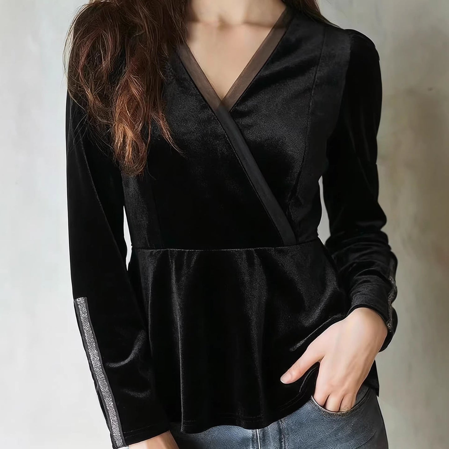 Black V-neck Figure-hugging Cinched-waist Velvet Top With Long Sleeves For Women
