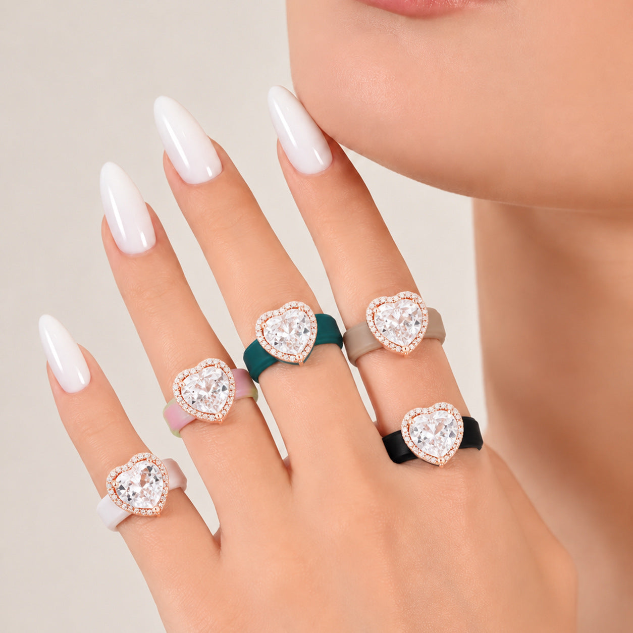 Silicone-inlaid Heart-shaped Zircon Ring