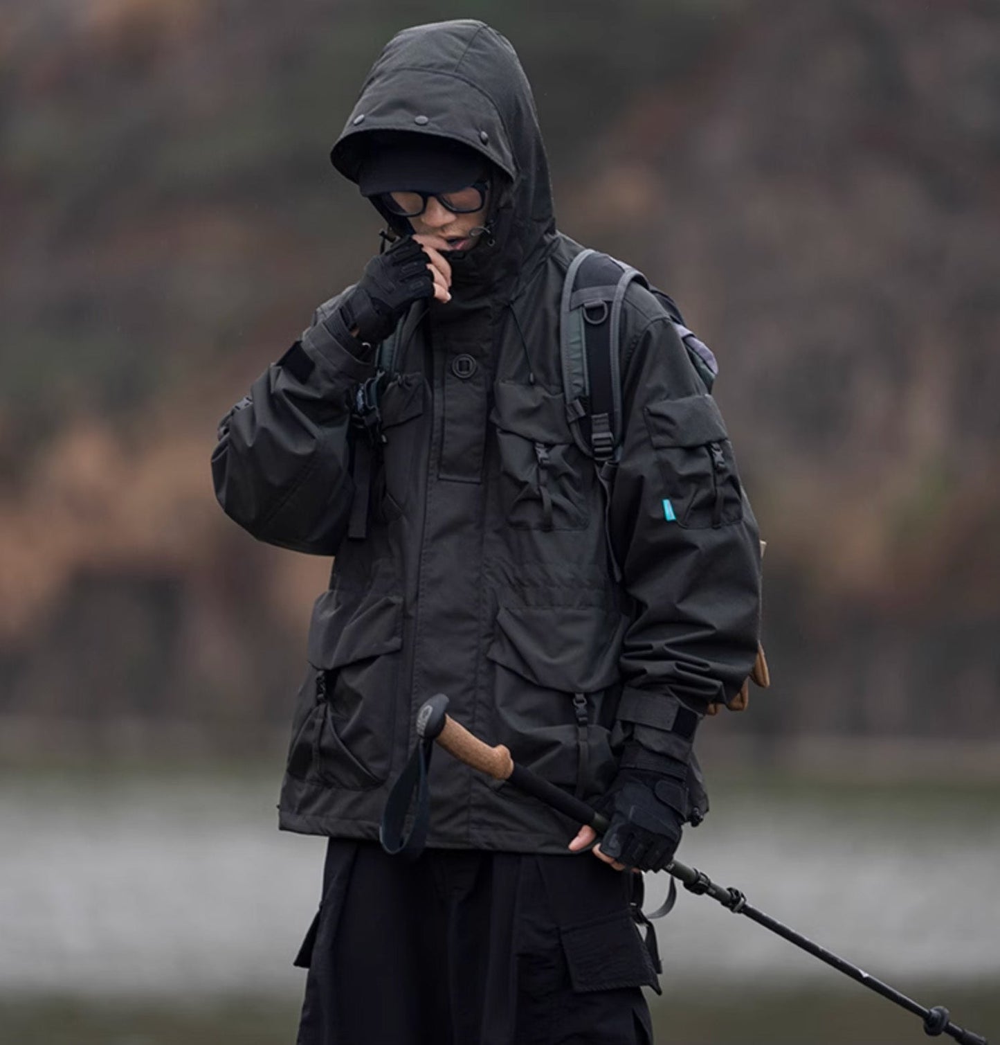 APEJ8 Schwarze taktische Outdoor-Jacke