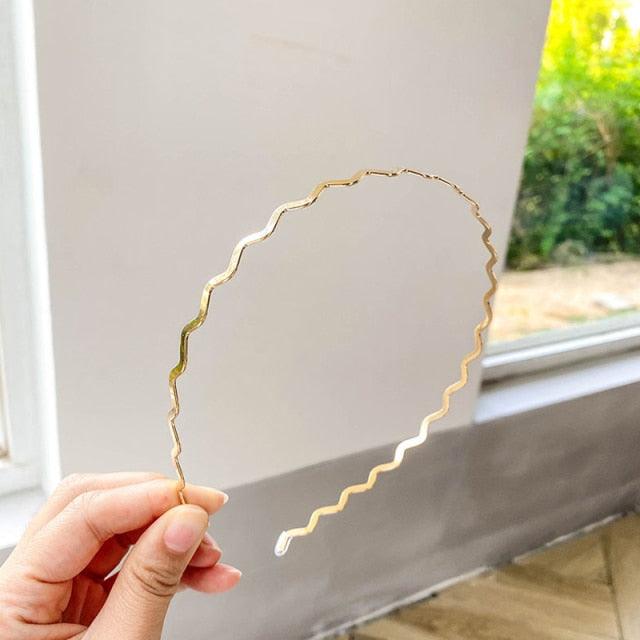 Fashion Chic Metal Wave Invisible Headband Gold Thin Hair Hoop For Women Girls Wild Headwear Hair Styling Tool Gorgeous Hair Accessories For Women