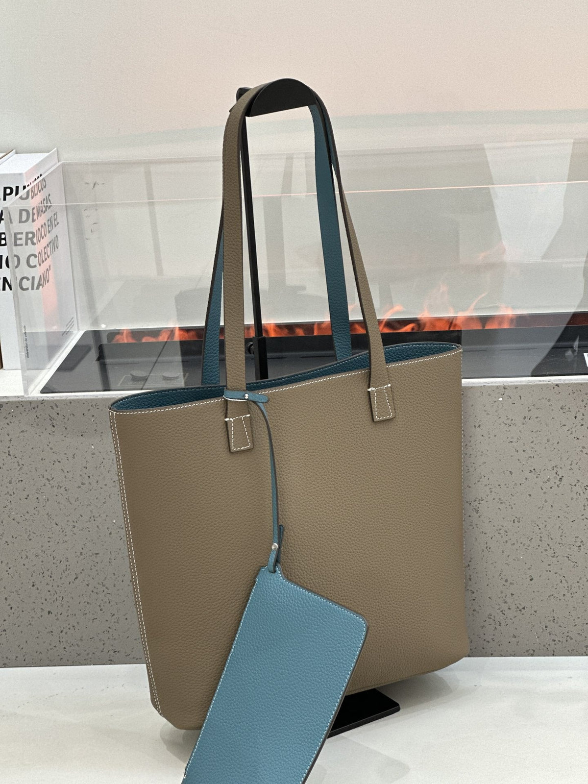 2026 New Korean Style Double-Sided Shoulder Bag TC Top Layer Cowhide Bucket Bag Large Capacity Open-Top Underarm Bag