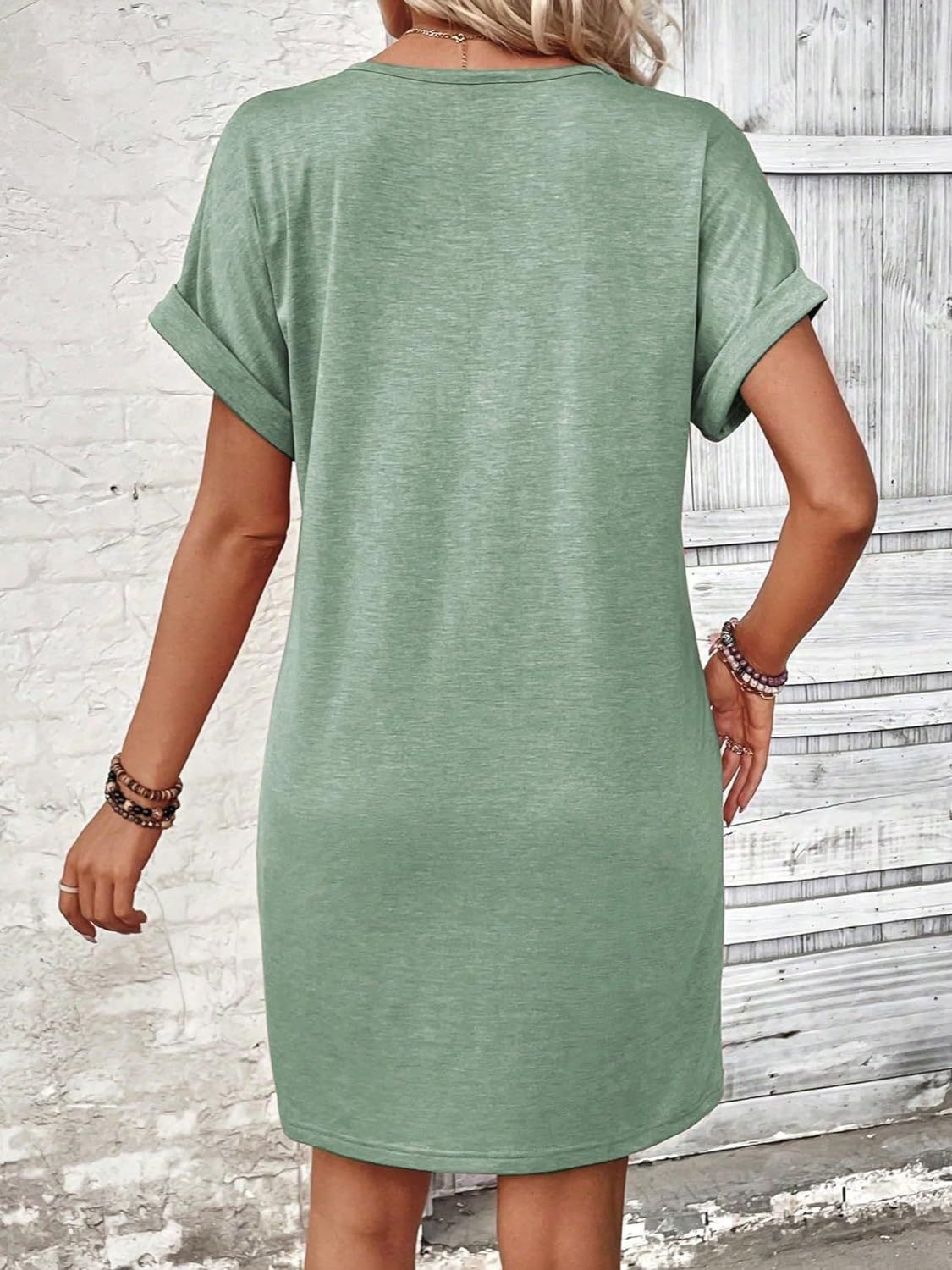 Elegant Button V-Neck Short Sleeve Dress Flattering Casual & Office Wear Simple Dress