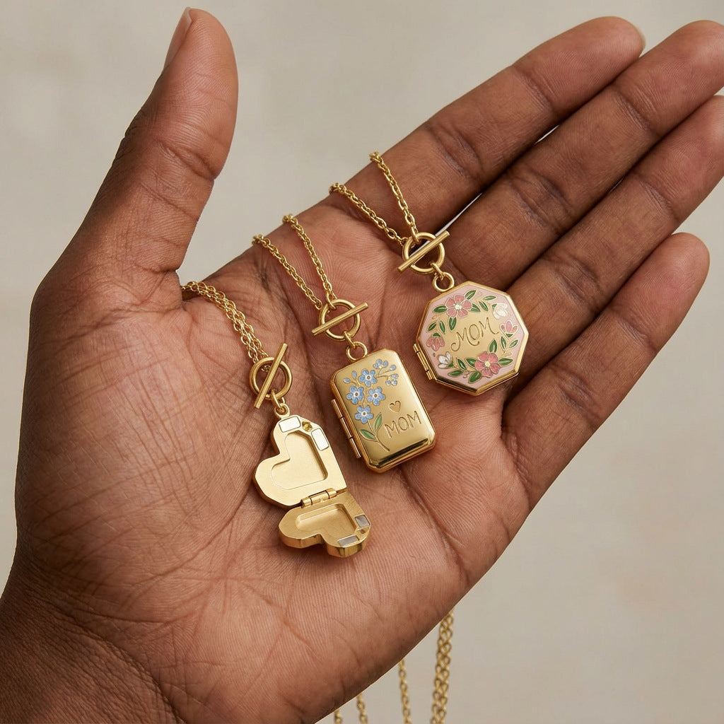 Heart-shaped Pendant Openable Necklace