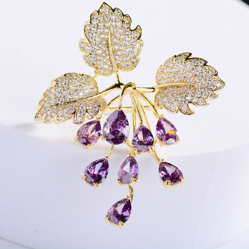 Fashionable And Elegant Grape Brooch Creative And Minimalist Pin