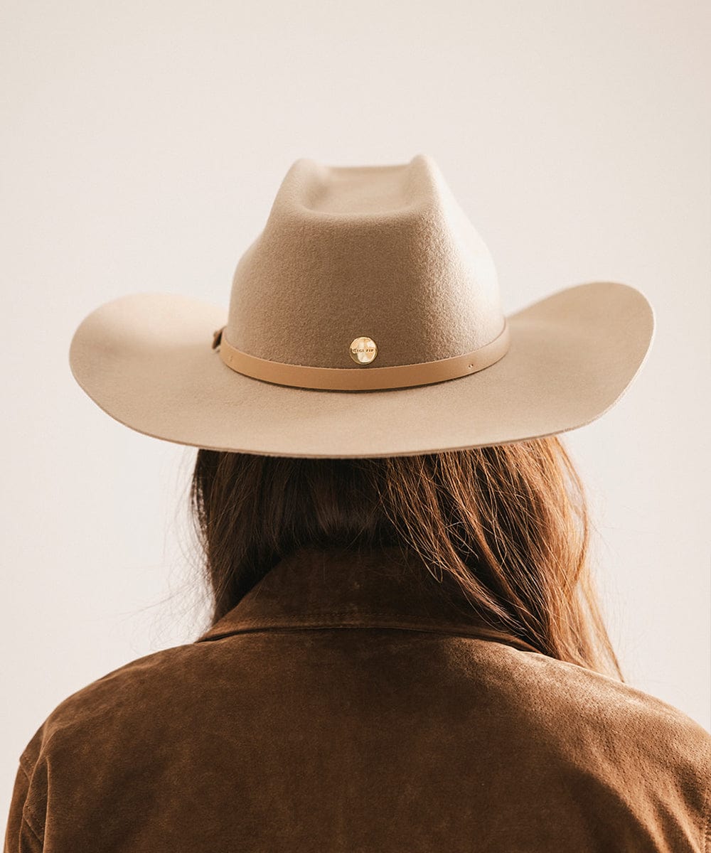 Shane Cowboy Hut