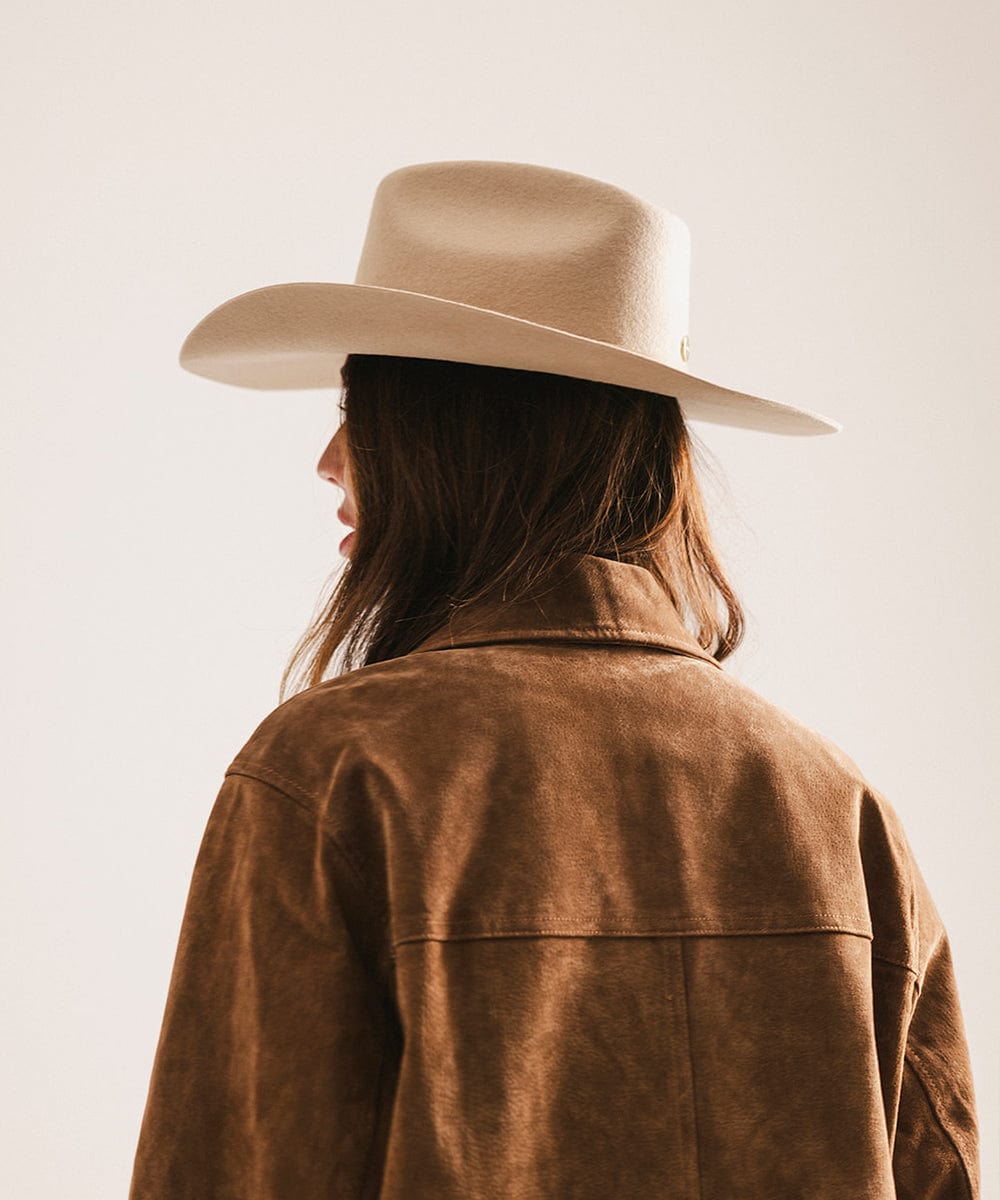 Shane Cowboy Hut