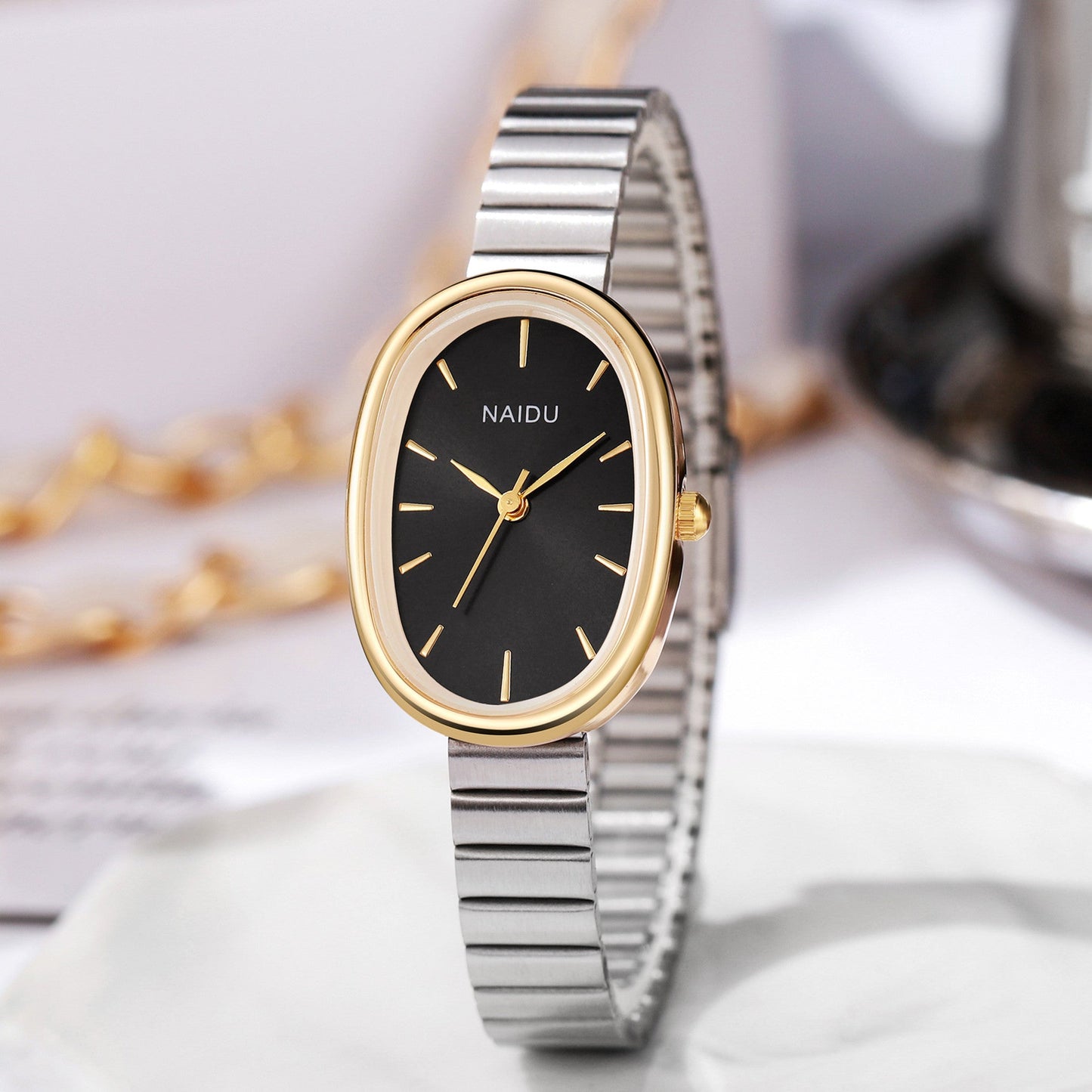Girls Watch With A Bamboo-link Strap And An Oval Small Dial