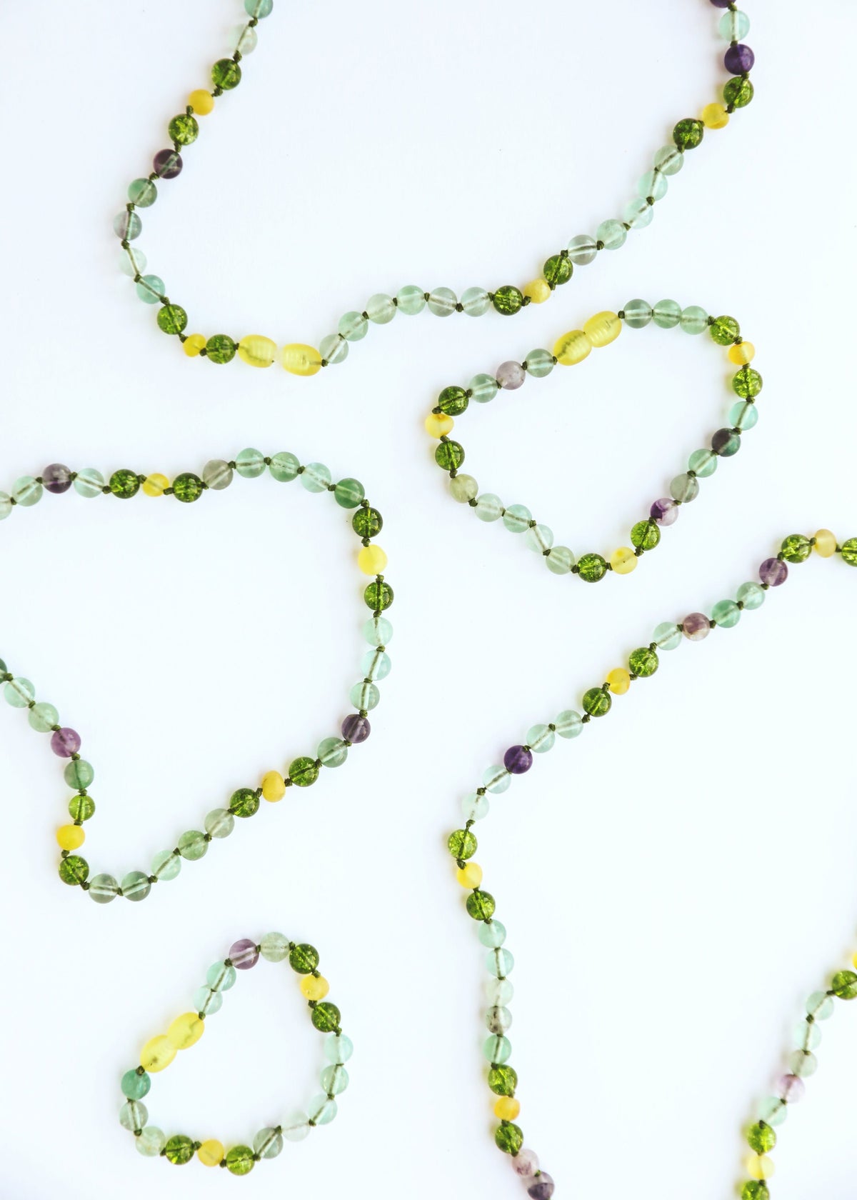 Collier en Ambre brut de la mer Baltique + Fluorite + Péridot || Pierres précieuses