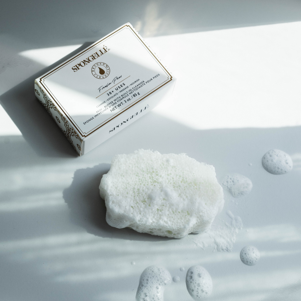 Freesia Poire | Éponge exfoliante pour les pieds