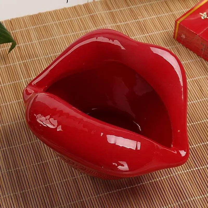 Funny Creative Ceramic Cartoon Lips Ashtray Gift for Home - Trendy Mouth  Mini Ashtray for Boyfriend