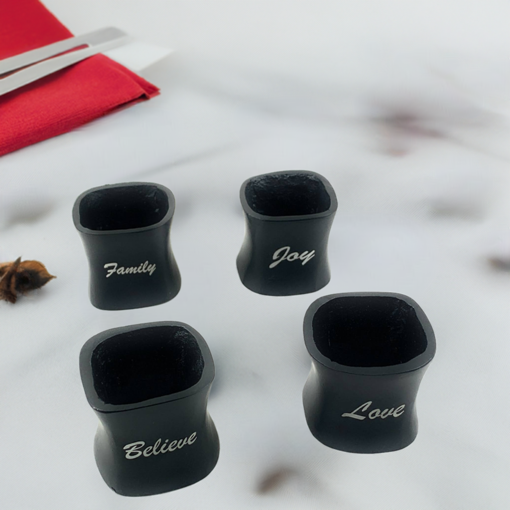 Vibhsa Christmas Napkin Rings Set of 4