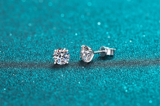 GRA GIA Certified Moissanite Stud Earrings 0.2-2CT VVS1 4-Claw Sterling S925
