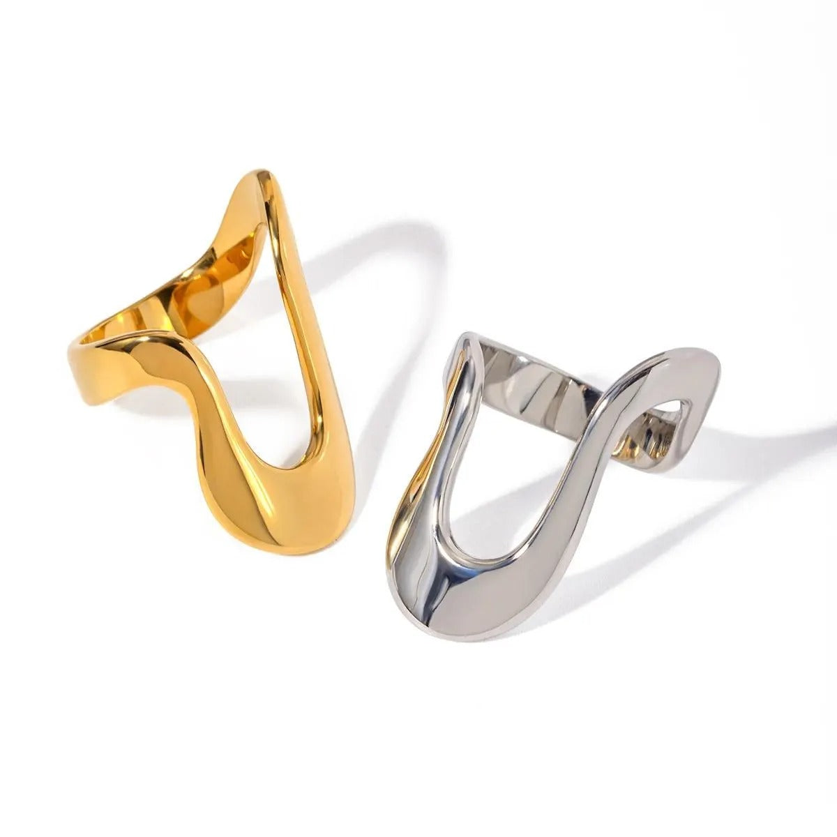 Organischer Ring Lyra