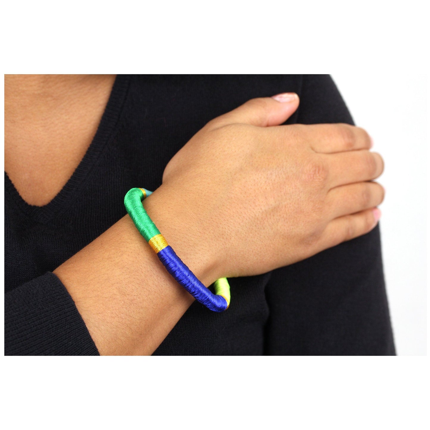 Blue Inzuki Silky Bracelet!