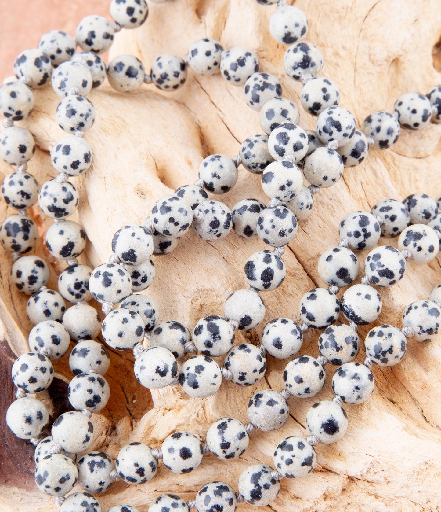 Collier de Jaspe Dalmatien noué