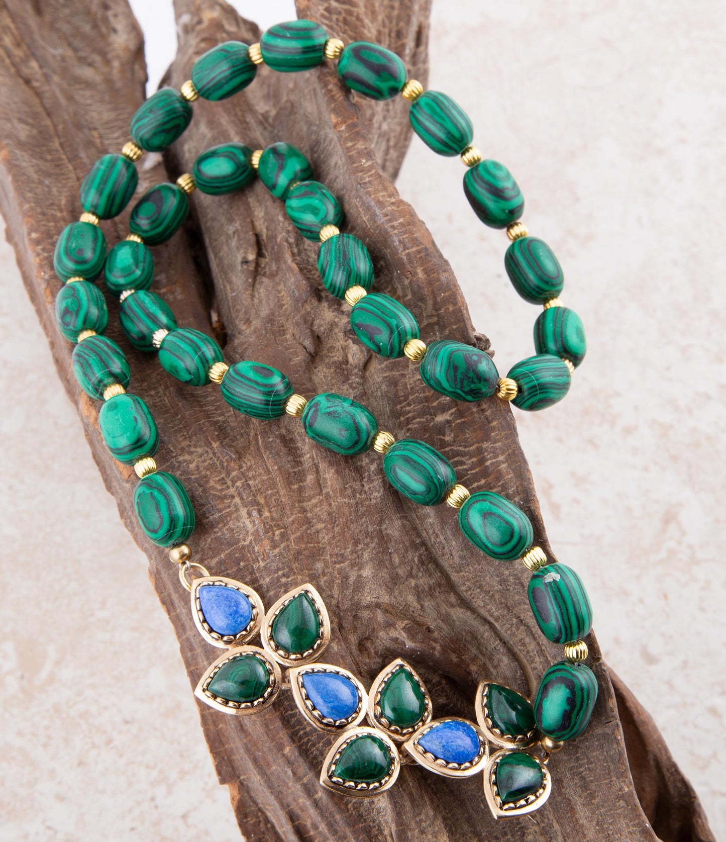 Verbundene blaue Lapislazuli- und grüne Malachit-Goldkette
