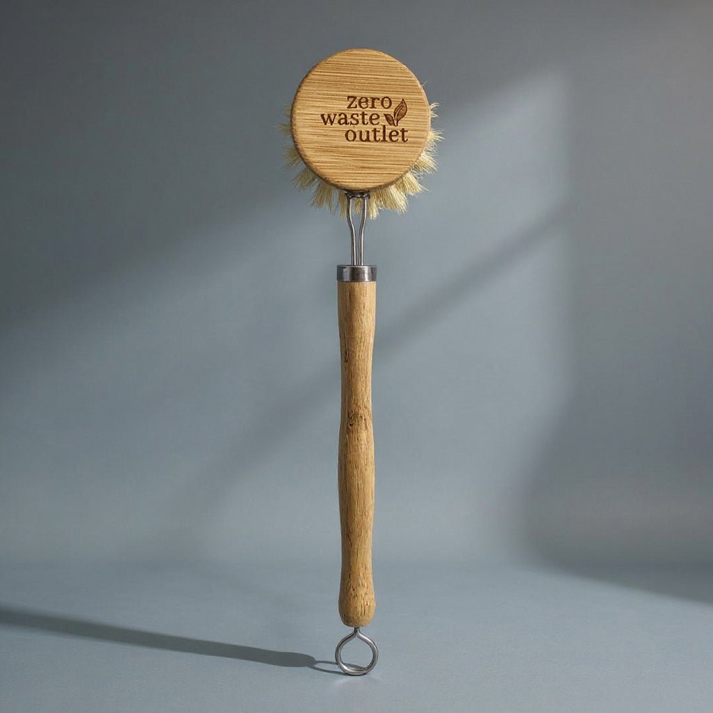 Brosse à poêle à long manche avec tête interchangeable