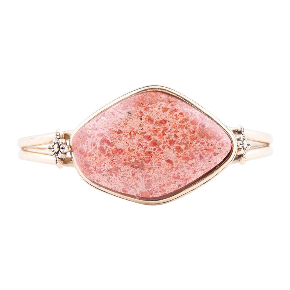 Lucent Orange Korallenschwamm-Manschette Goldenes Armband