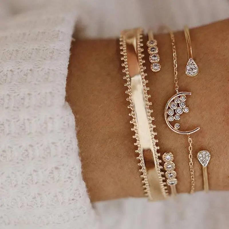 Luxruy Modern Bohemian Gold Color Moon Leaf Crystal Opal Open Bracelet Set for Women In Boho Beach Bangle Jewelry Style