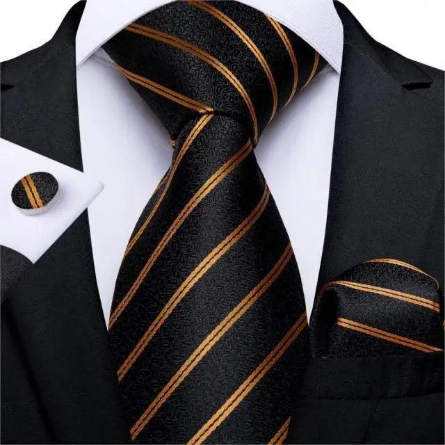 Luxury Wedding Party Floral Design Silk Necktie Hanky And Matching Cufflinks Set For Men Classic Design Necktie Set For Men