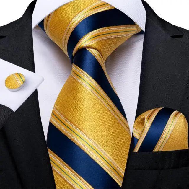 Luxury Wedding Party Floral Design Silk Necktie Hanky And Matching Cufflinks Set For Men Classic Design Necktie Set For Men