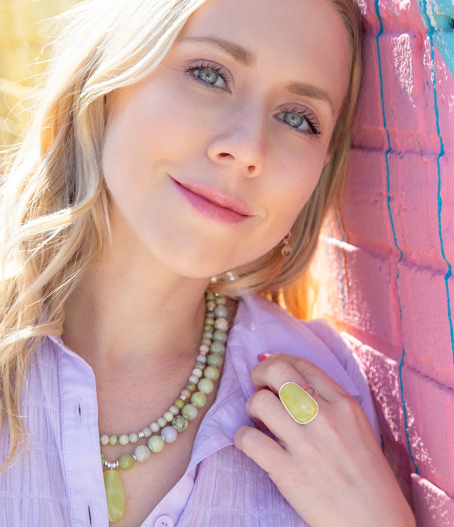 Madeleine Ring aus Gelber Jade und Sterlingsilber