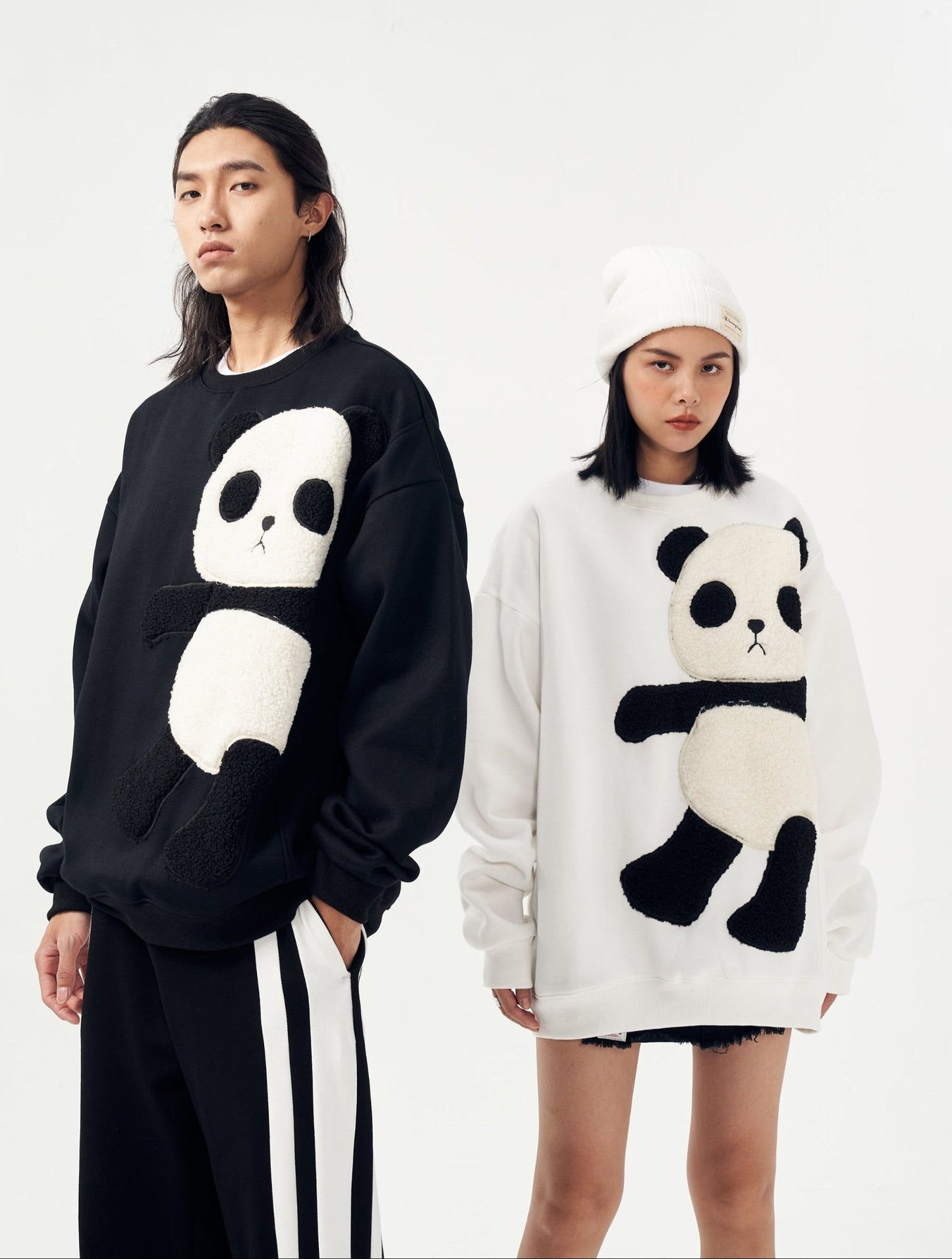 MAR1081 Sweat col rond motif panda pelucheux