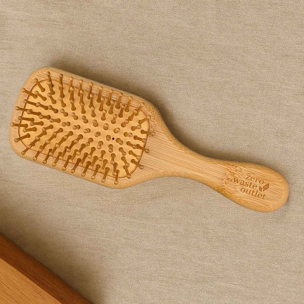 Brosse à cheveux en bambou style mini-raquette