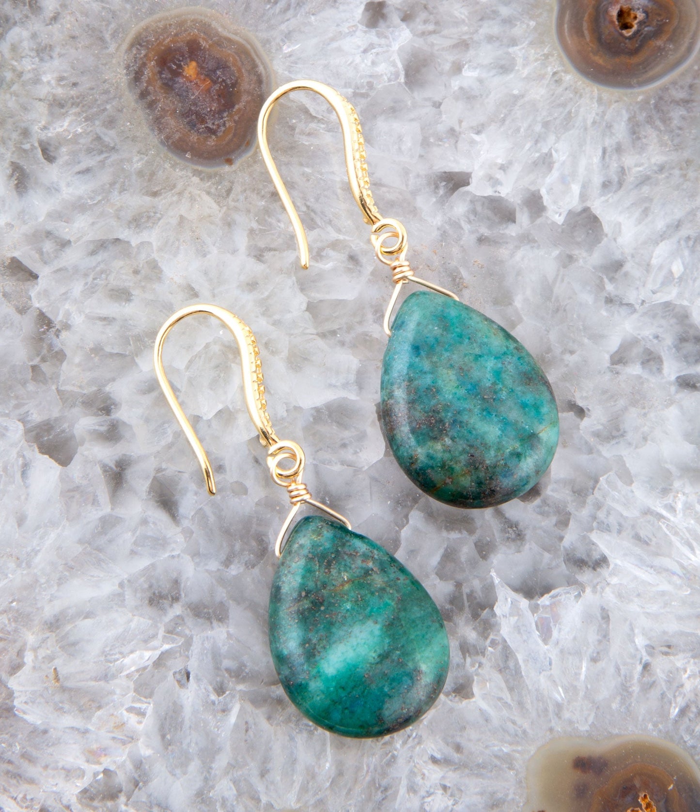 Boucles d'oreilles pendantes en chrysocolle bleue et verte