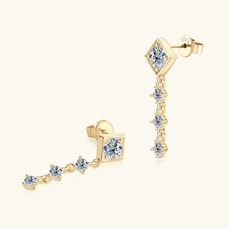 Boucles d'oreilles pendantes en moissanite rondes taille complète solitaire en argent sterling 925
