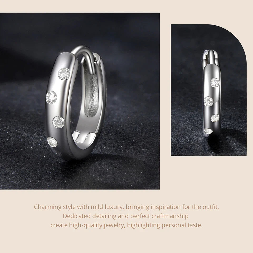 Moissanit Huggie Creolen für Damen aus 925er Sterlingsilber, vergoldet