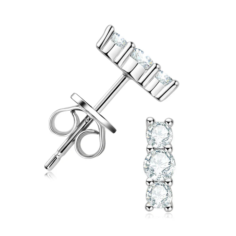Boucles d'oreilles clous en moissanite, mini-clous d'oreilles montantes incurvées en argent sterling 925 pour femmes