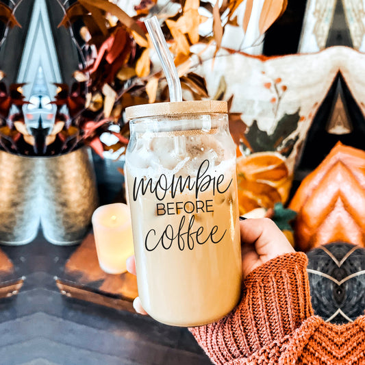 Gobelet en verre Mombie 20 oz avec couvercle en bambou, pailles en acier inoxydable, café Hocus Pocus J'ai besoin de café