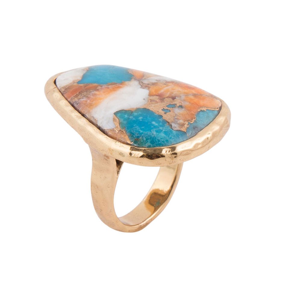 Orangene Stachelauster und blaue Türkis-Matrix abstrakter goldener Ring