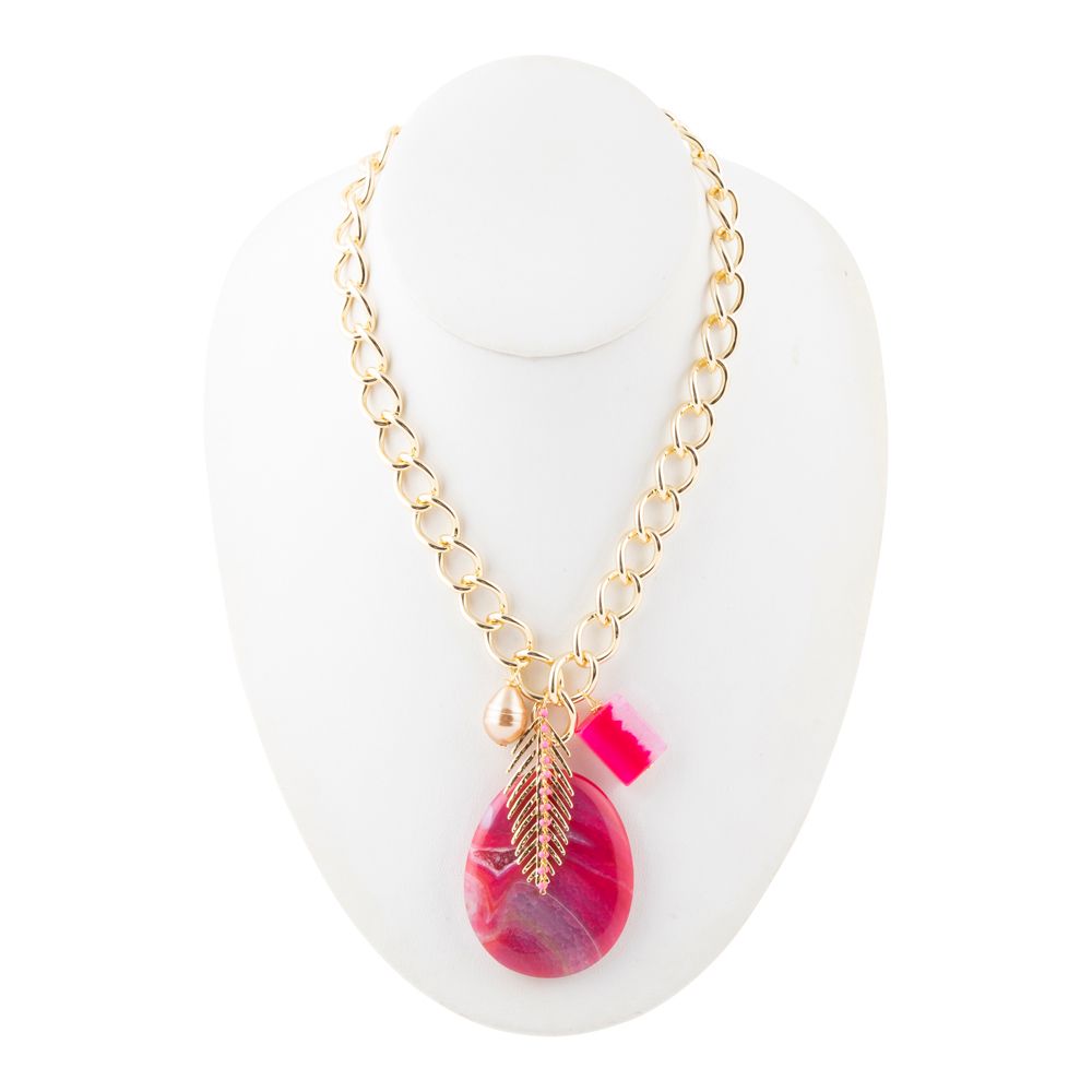 Collier Pivoine Fuchsia en Agate Rose avec Breloque Dorée