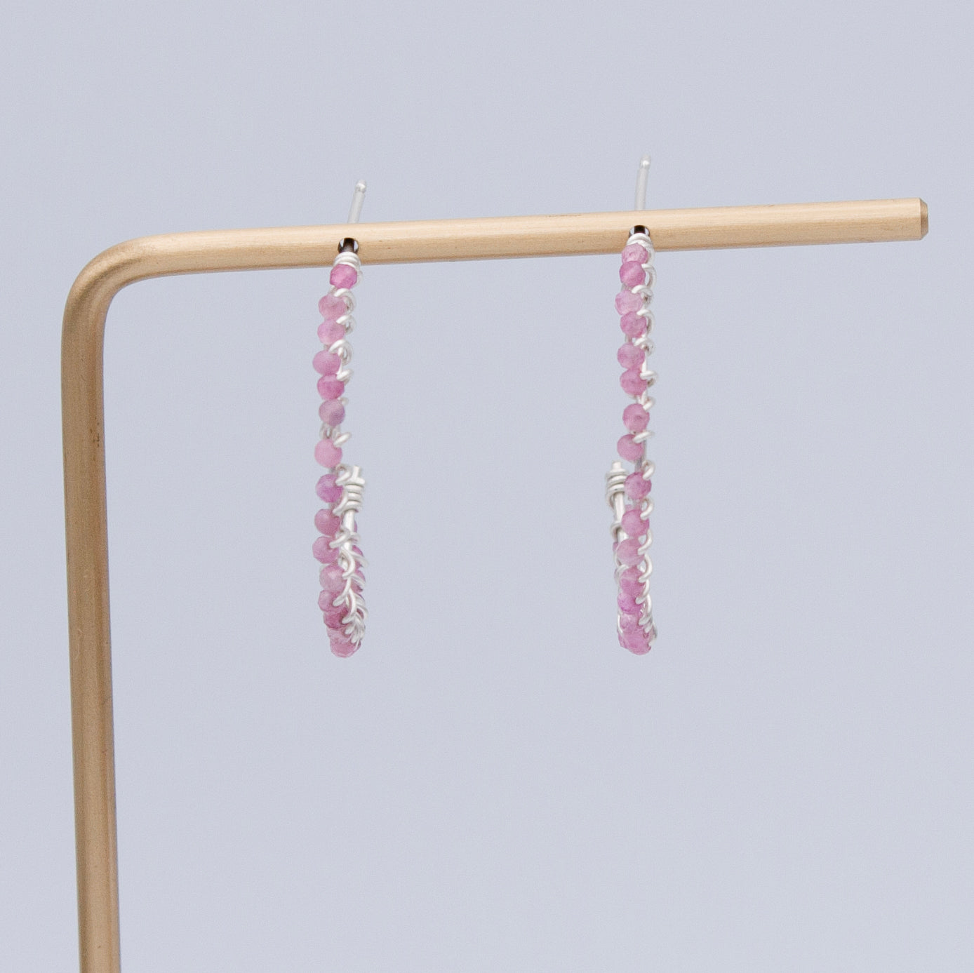 Ohrringe aus Sterlingsilber mit rosa Turmalin, klein, als Creolen