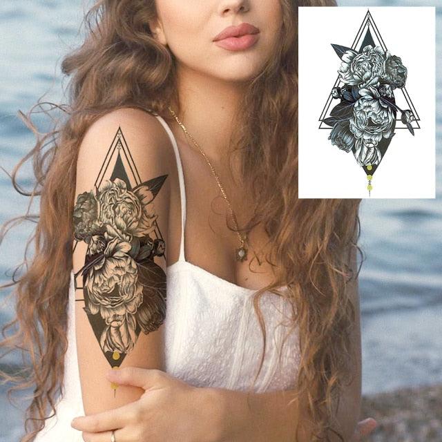 Realistic Tattoos Temporary Womens Flower Sticker Tattoos Waterproof Women Body Art Fake Legs Tattoo Stickers