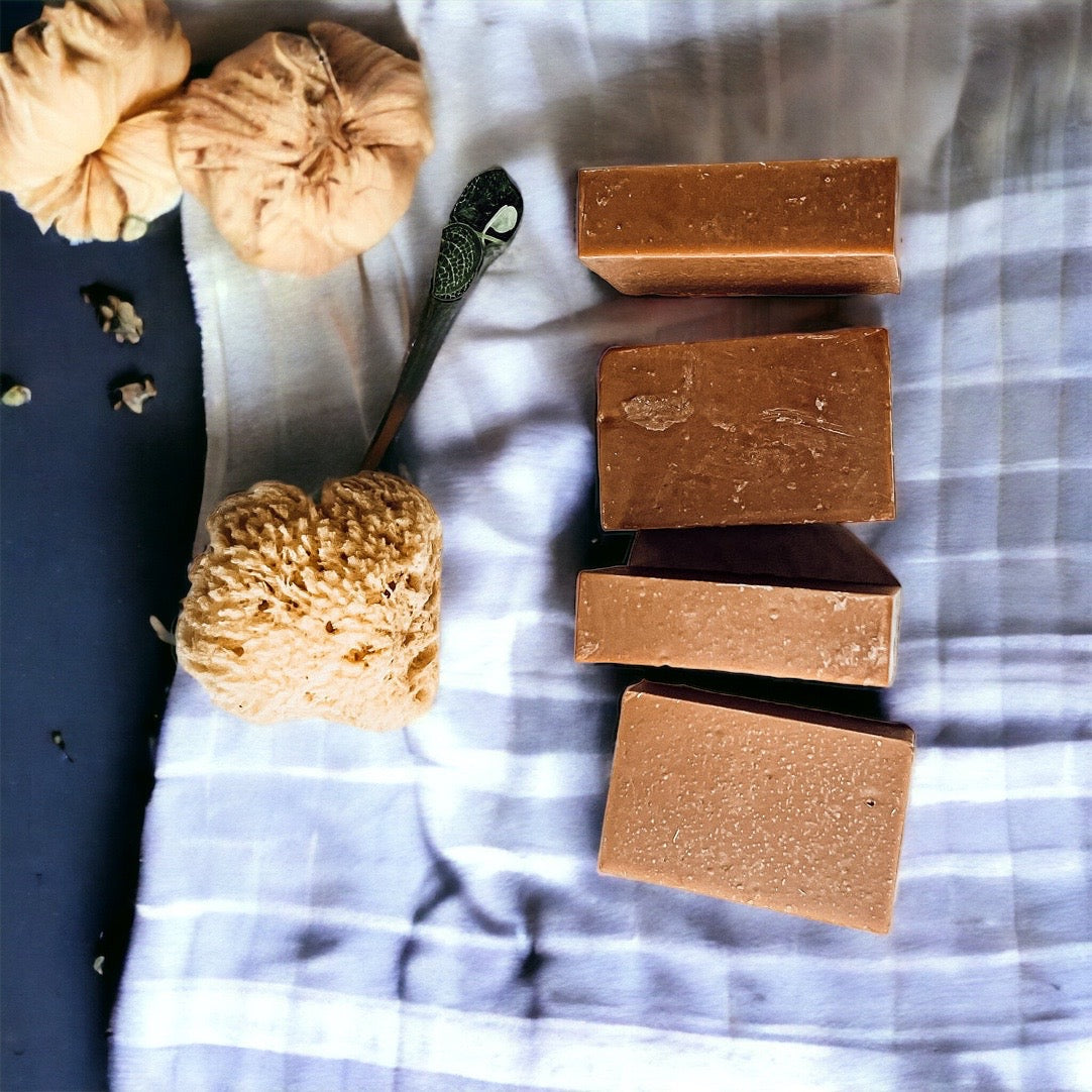 Kürbisgewürz-Seifenstück Handgemacht Bio Sheabutter Kaltsiedeverfahren 127g