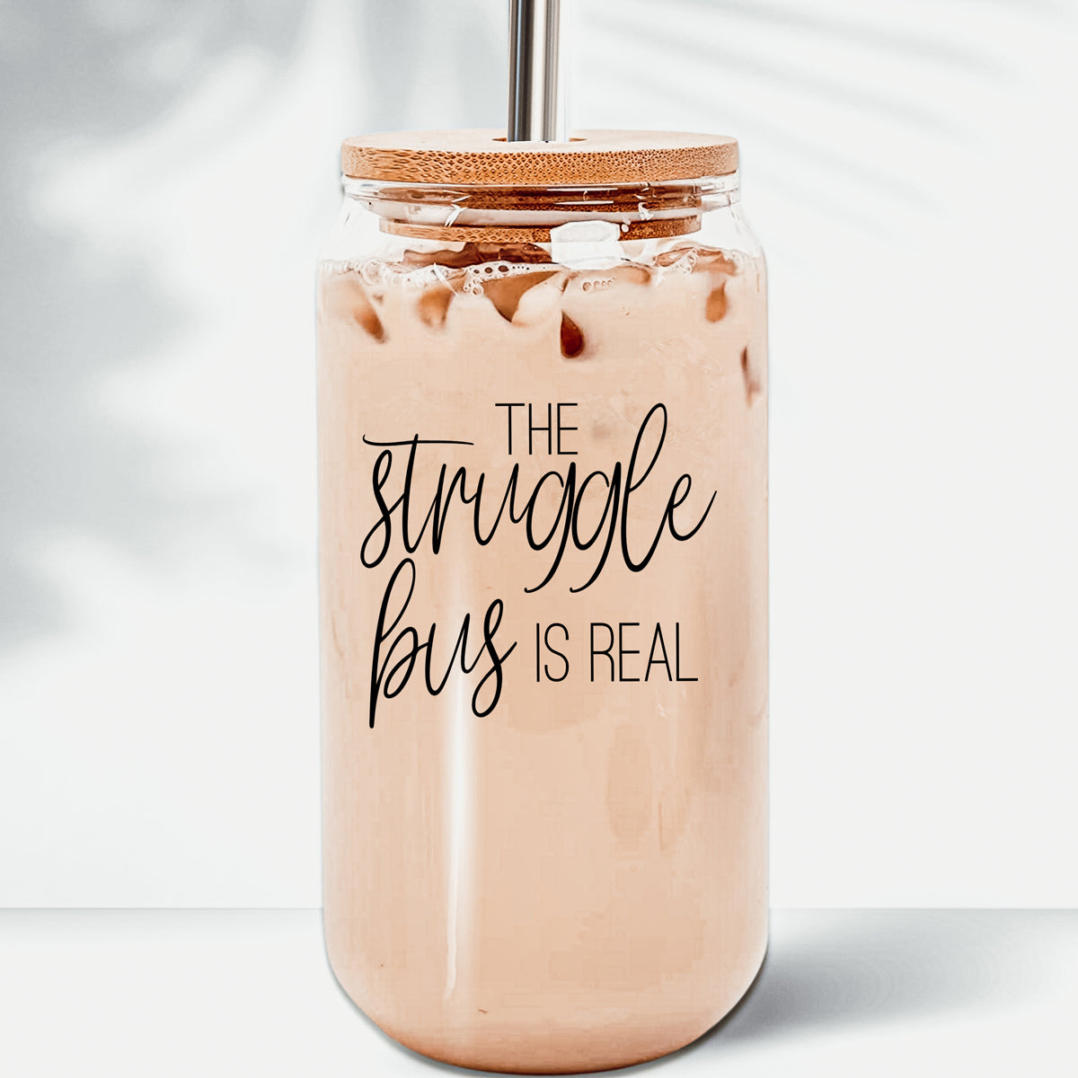 Gobelet en verre 17oz avec couvercle en bambou, 2 pailles en acier inoxydable et brosse de nettoyage "Struggle Bus"