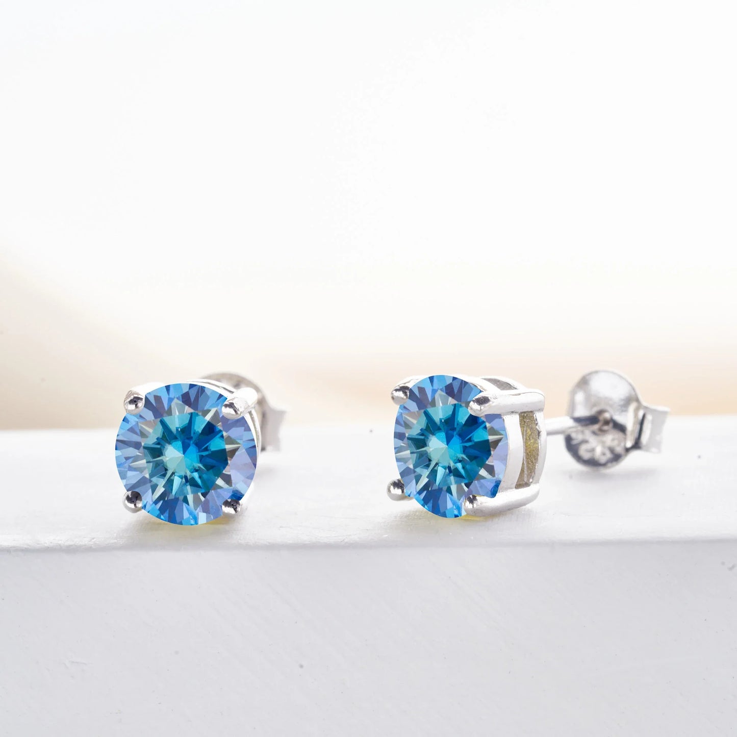 Königsblaue Moissanit Ohrstecker 2ct Gesamt D VVS 925 Sterling Silber