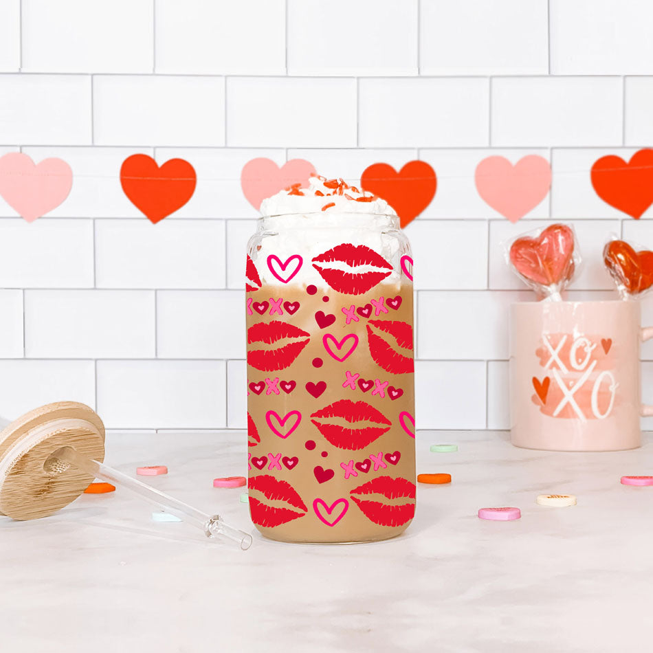 Self Love Club 20oz Glasbecher mit Bambusdeckel Rotes Herz Goldene Akzente